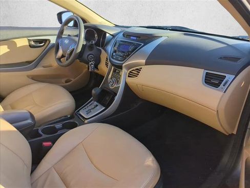 Used 2013 Hyundai Elantra GLS w/ Preferred Pkg image 24