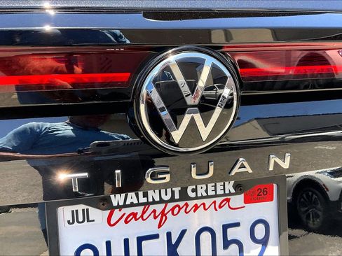 Certified 2025 Volkswagen Tiguan S AWD/4WD image 30