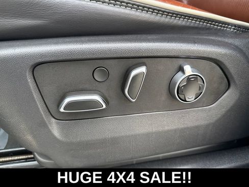 Used 2022 GMC Sierra 1500 Denali Ultimate AWD/4WD image 25