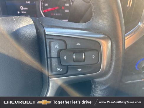 Used 2022 Chevrolet Silverado 1500 LT w/ Z71 Off-Road Package image 27
