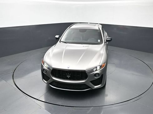 Used 2021 Maserati Levante S AWD/4WD image 18