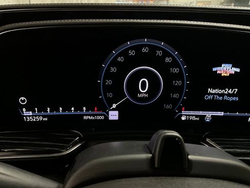 Used 2022 Cadillac Escalade ESV Sport w/ Touring Package image 16