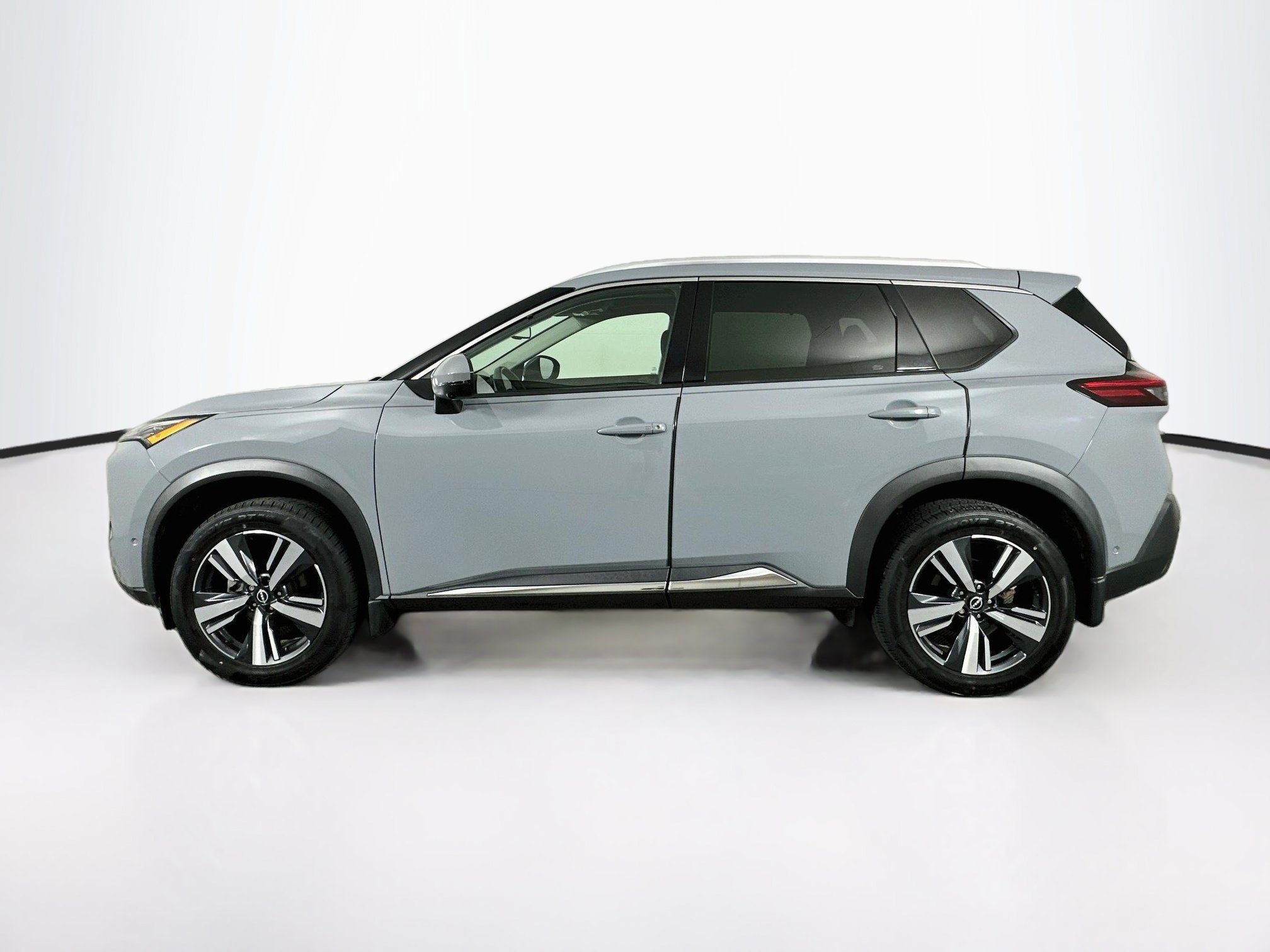 Used 2023 Nissan Rogue SL w/ SL Premium Package AWD/4WD image 4