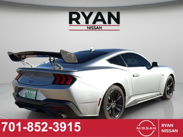 Used 2025 Ford Mustang GT RWD image 7