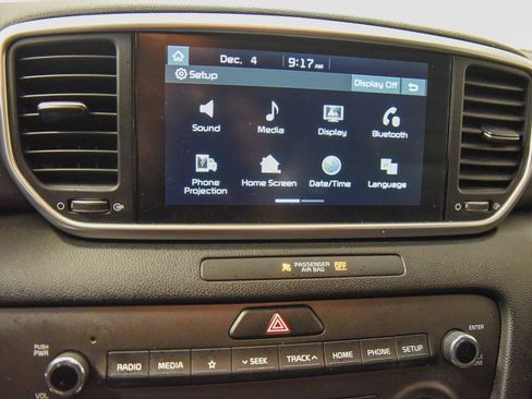 Used 2021 Kia Sportage LX image 18