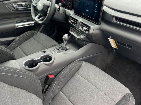 New 2025 Ford Mustang Coupe image 12