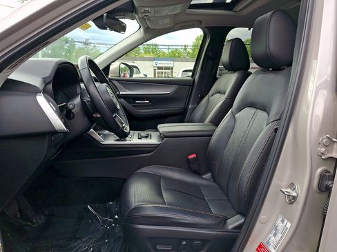 Certified 2024 MAZDA CX-90 3.3 Turbo w/ Preferred Package AWD/4WD image 16