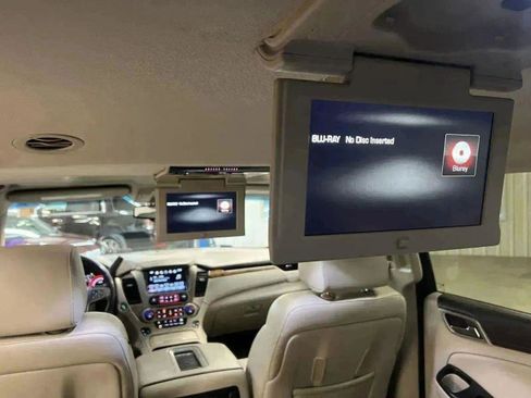 Used 2016 GMC Yukon XL Denali w/ Open Road Package image 38