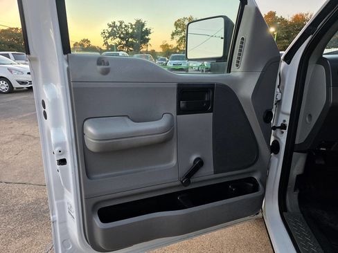Used 2006 Ford F150 STX image 13