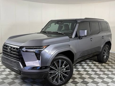 Used 2026 Lexus GX 550 w/ Accessory Package (2T) AWD/4WD image 1