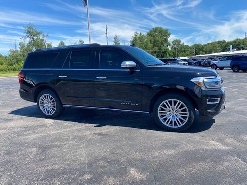 Used 2024 Ford Expedition Max Platinum AWD/4WD image 6