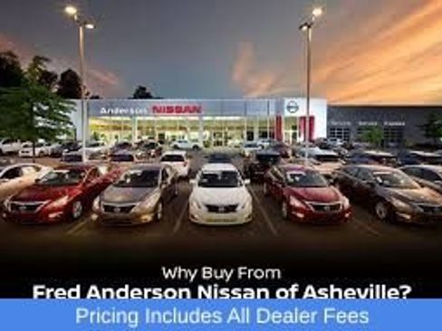 Used 2024 Nissan Rogue SV w/ SV Premium Package AWD/4WD image 9