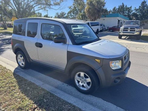 Used 2003 Honda Element EX image 2