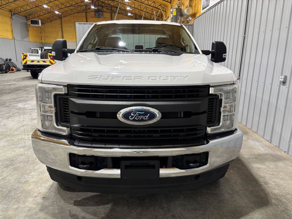 Used 2017 Ford F250 XL w/ Power Equipment Group AWD/4WD image 7