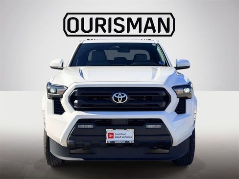 Certified 2024 Toyota Tacoma SR5 image 24