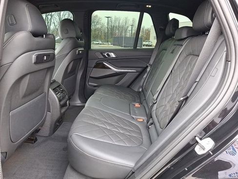 Used 2024 BMW X5 xDrive40i w/ Premium Package AWD/4WD image 14