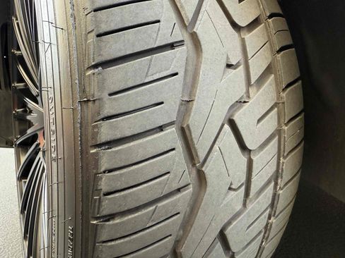 Used 2021 Mercedes-Benz GLE 350 4MATIC image 34