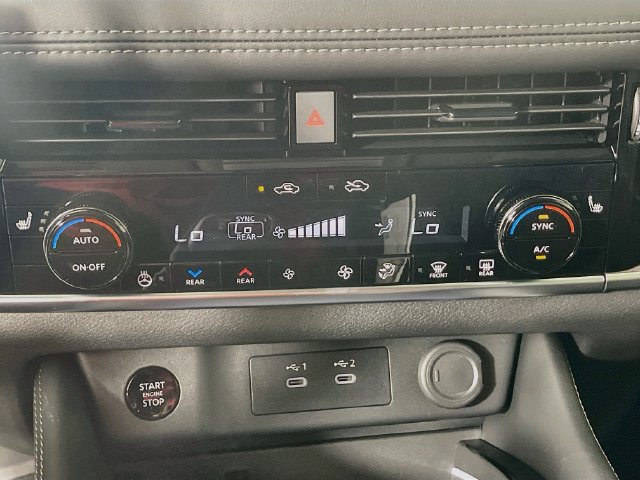 New 2026 Nissan Rogue Platinum AWD/4WD image 12