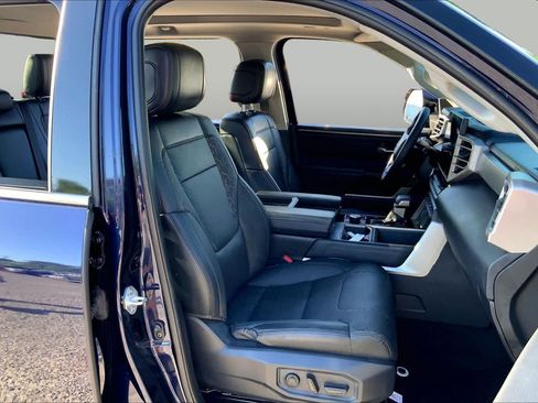 Used 2023 Toyota Tundra Limited AWD/4WD image 9