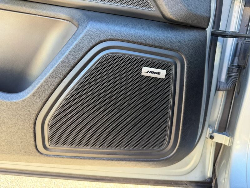 Used 2020 Porsche Macan AWD/4WD image 9