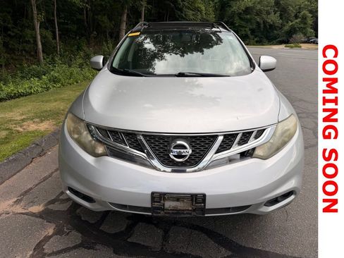 Used 2011 Nissan Murano SV AWD/4WD image 3