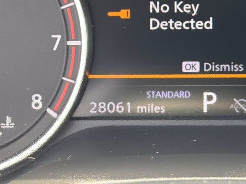 Used 2025 Nissan Rogue SV FWD image 27