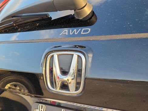Used 2023 Honda CR-V Sport Touring image 8