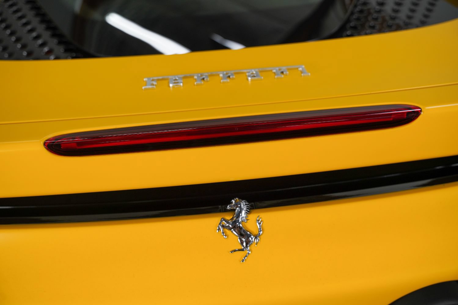 Used 2023 Ferrari SF90 Stradale AWD/4WD image 23