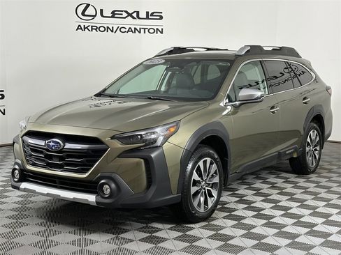 Used 2023 Subaru Outback Touring XT image 11