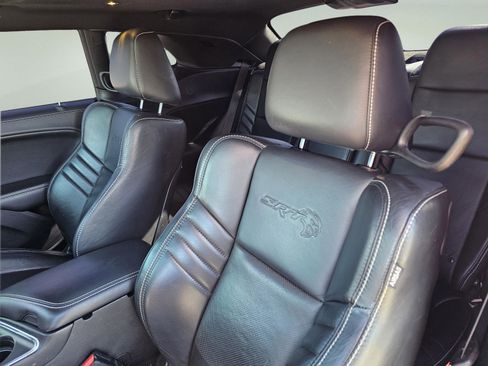 Used 2023 Dodge Challenger SRT Hellcat image 16