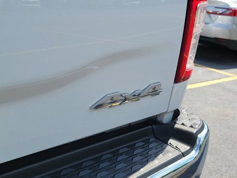 Used 2019 RAM 2500 Tradesman AWD/4WD image 9