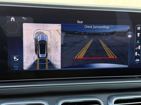 Used 2024 Mercedes-Benz GLE 450 4MATIC image 12