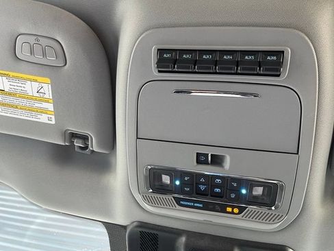 Used 2026 Ford F350 Lariat w/ Black Appearance Package AWD/4WD image 23