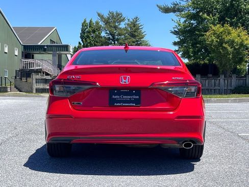 Used 2022 Honda Civic Sport image 6