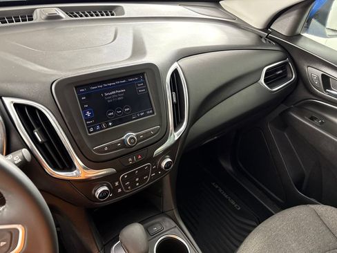 Used 2024 Chevrolet Equinox LT FWD image 40