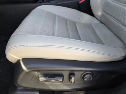 Certified 2024 Honda CR-V EX-L image 17