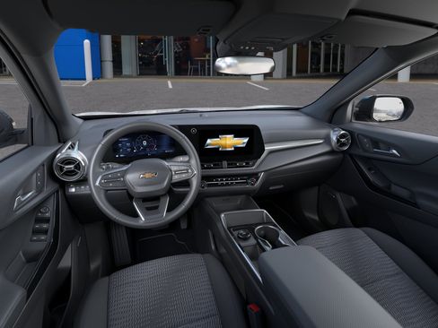 New 2026 Chevrolet Equinox LT AWD/4WD image 15