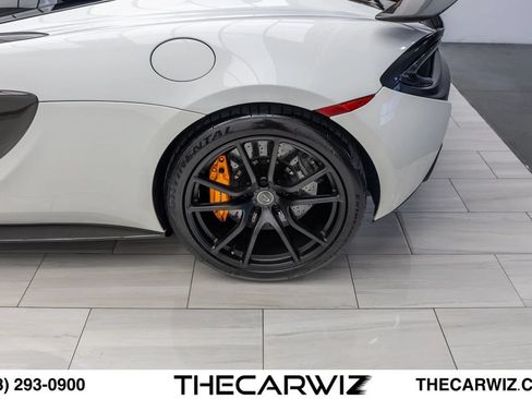 Used 2016 McLaren 570S Coupe RWD image 19