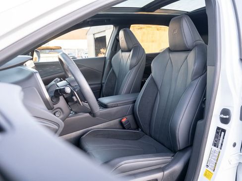 Used 2024 Lexus RX 500h F Sport image 19