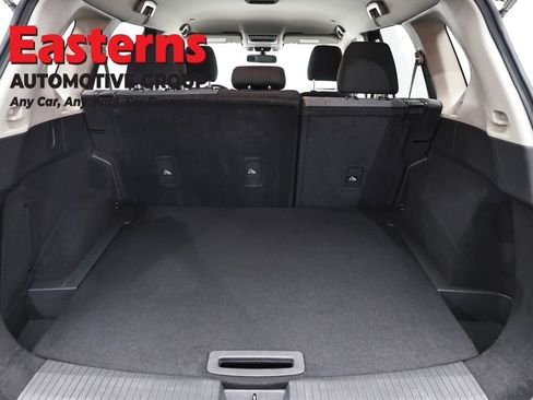 Used 2023 Nissan Rogue SV AWD/4WD image 9