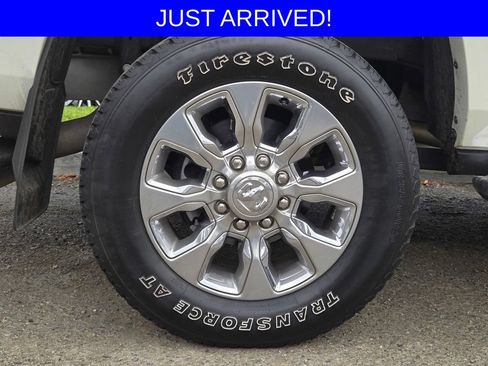 Used 2022 RAM 2500 Limited AWD/4WD image 10