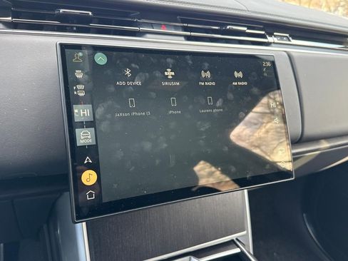 New 2025 Land Rover Range Rover SE image 19