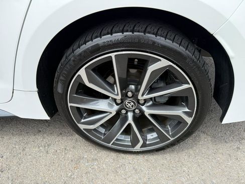 Used 2020 Toyota Corolla SE w/ Carpet Mat Package (TMS) FWD image 28