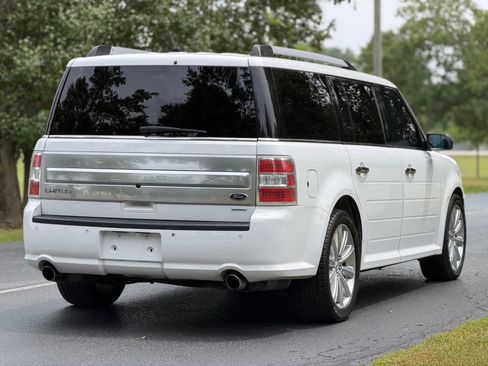 Used 2018 Ford Flex Limited w/ Equipment Group 303A AWD/4WD image 5
