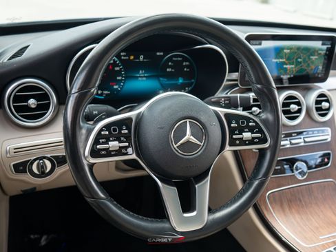 Used 2020 Mercedes-Benz C 300 4MATIC Sedan w/ Premium Package image 23