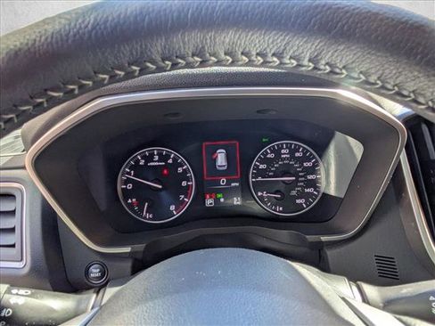 New 2025 Subaru Ascent Limited image 18