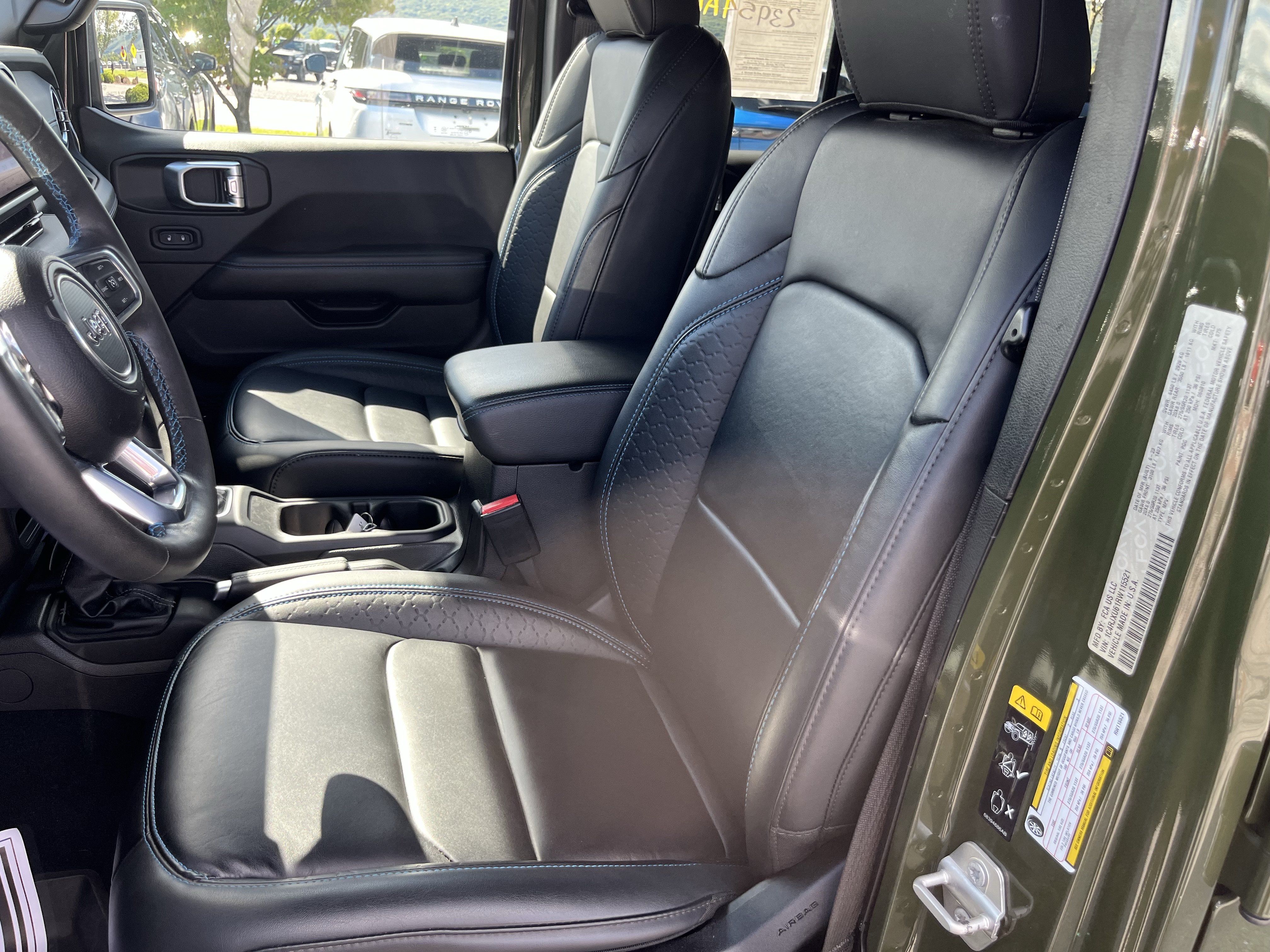 Used 2024 Jeep Wrangler High Altitude AWD/4WD image 17