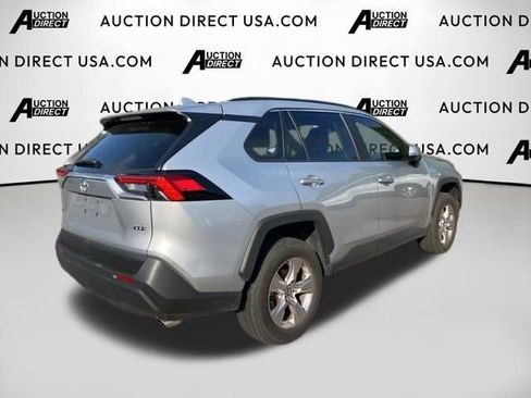 Used 2023 Toyota RAV4 XLE w/ Convenience Package image 8