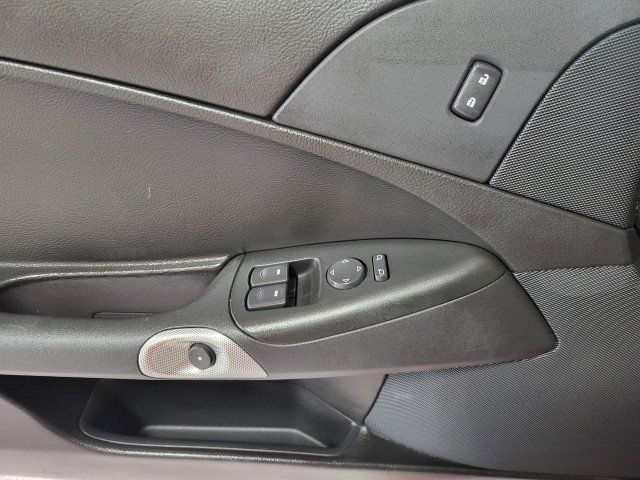 Used 2006 Chevrolet Corvette Coupe RWD image 17