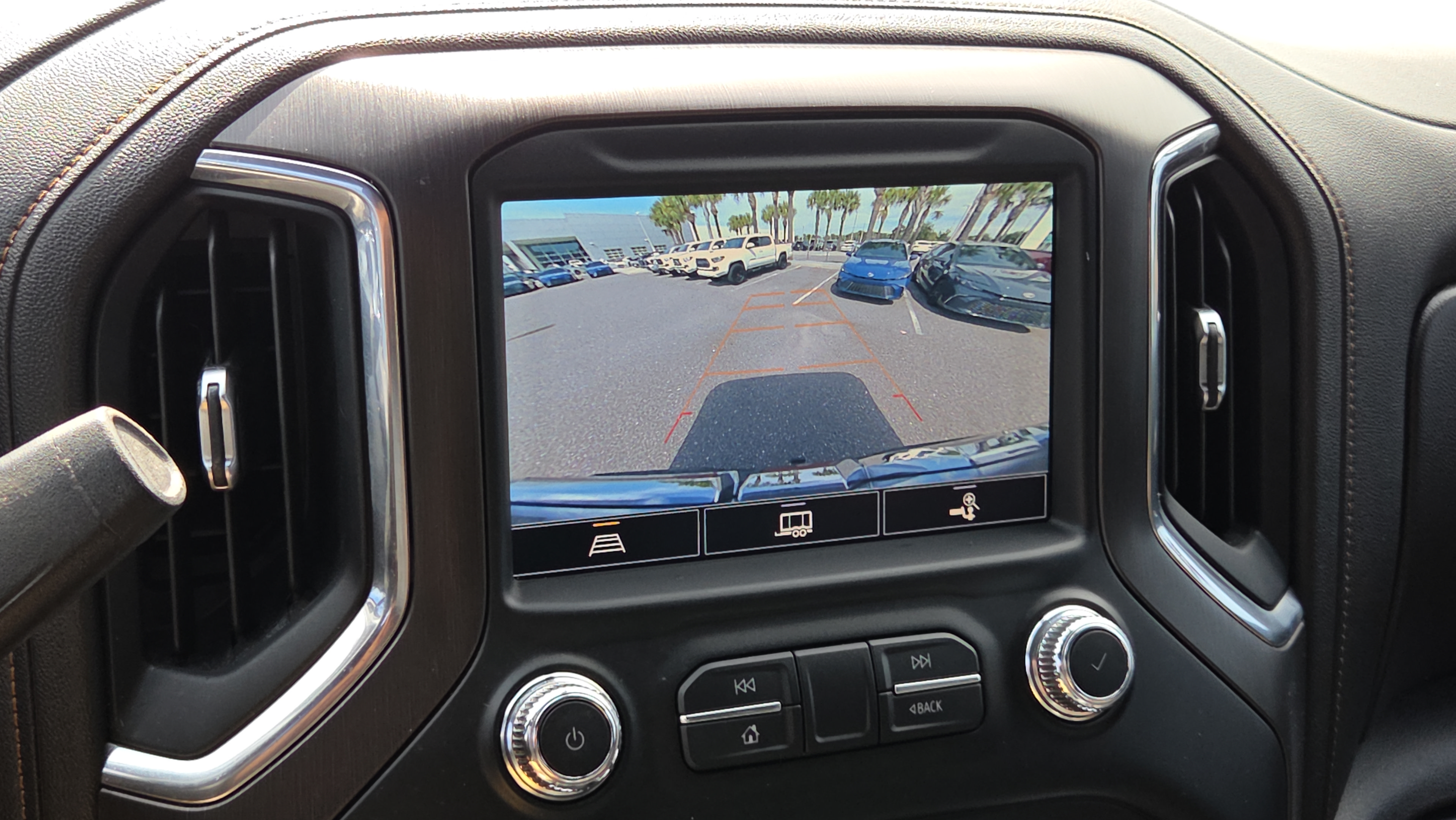 Used 2021 GMC Sierra 1500 AT4 w/ Driver Alert Package I AWD/4WD image 22